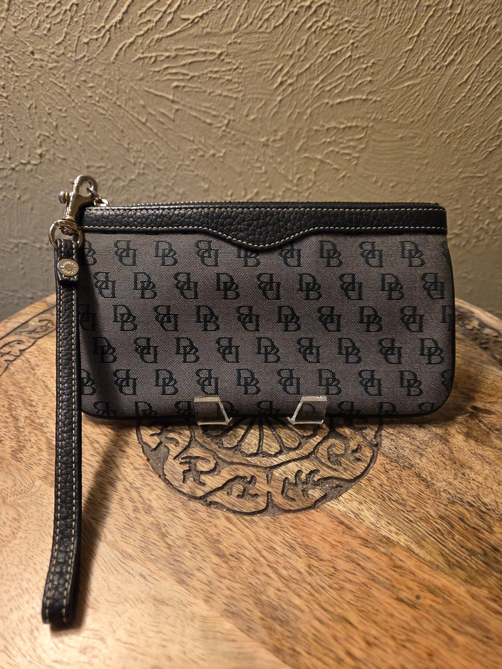 Dooney & Bourke Black Logo Wristlet Clutch